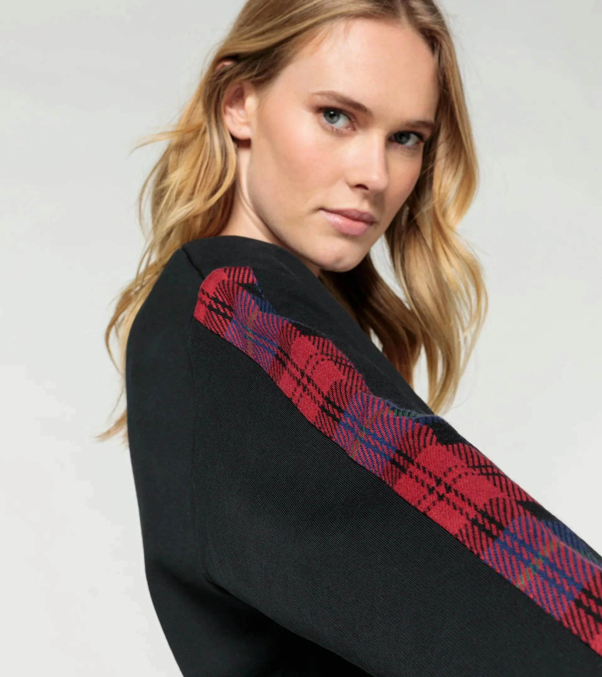 Women's Pullover - Turbo No. 1 - Image 4